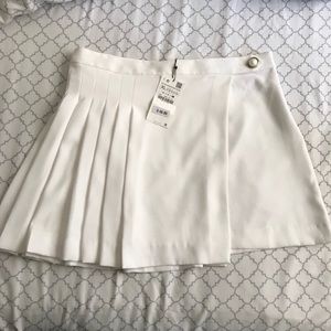 Zara Mini Skirt (NWT)